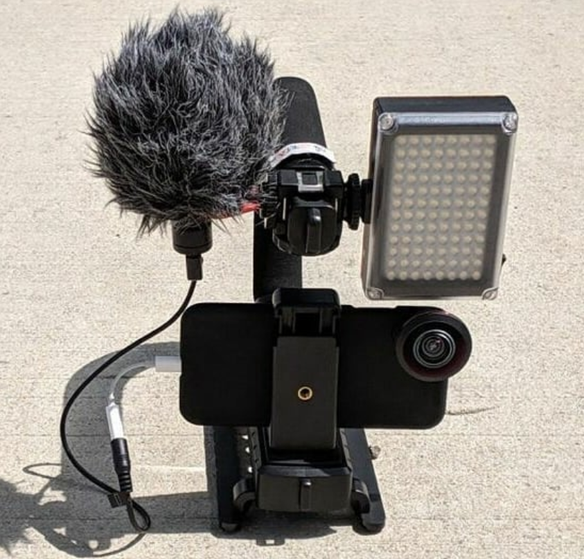 Traba Handle + Phone Holder