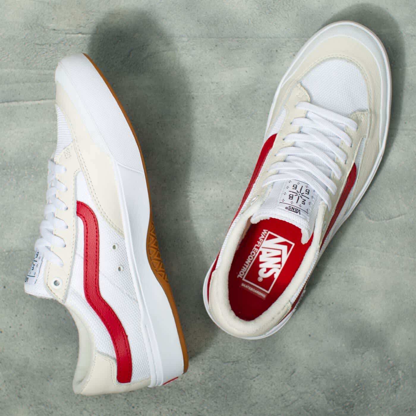 Skate Berle (Sport VTG White/Chili Pepper) *4.0*