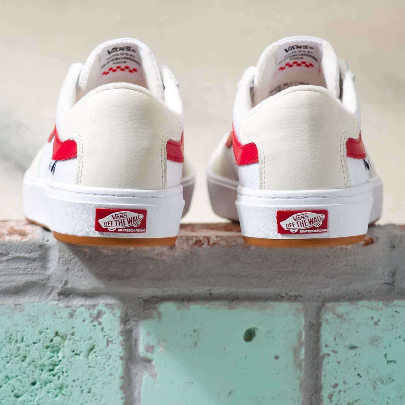 Skate Berle (Sport VTG White/Chili Pepper) *4.0*