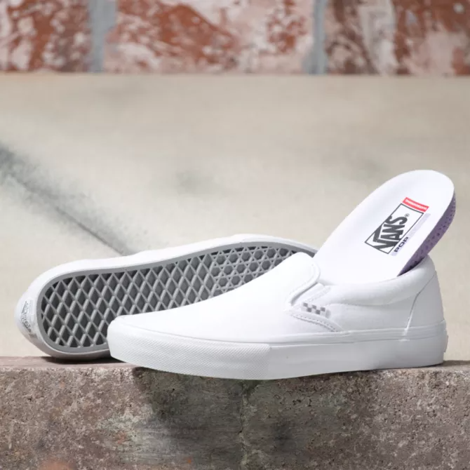 Skate Slip-On (True White)