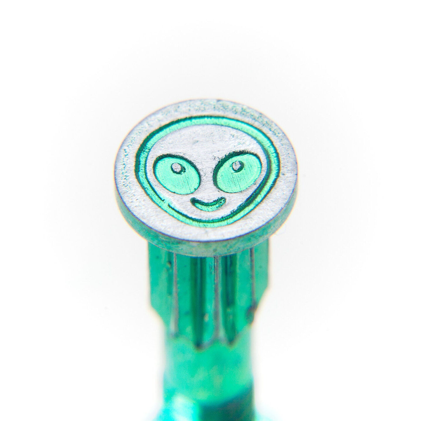 ALIEN Iron 1" Hardware (Green)